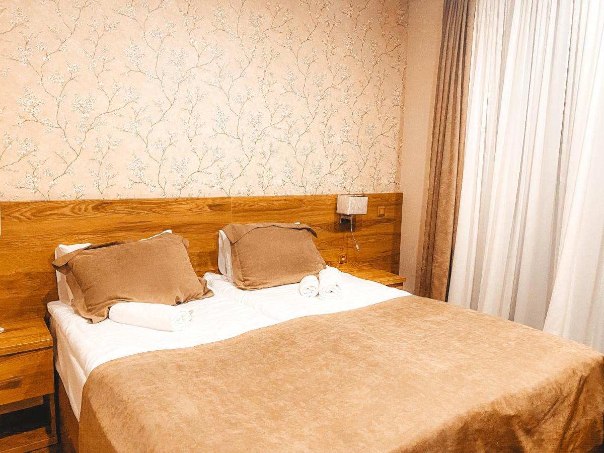 Sunset Tbilisi Luxury Aparthotel ภายนอก รูปภาพ